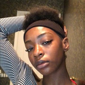 Meet your Posher, Bunmi